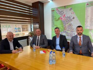 The campus director of the AAB College in Gjakovë meets with the president Ardian Gjini