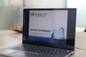 The information session is held with the students of AAB College for the application in the student projects