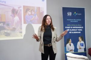 Students of the Faculty of Nursing are interviewed by the German partners