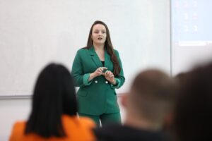 AAB College student now working as a nurse shares her story on AAB Alumni Talk