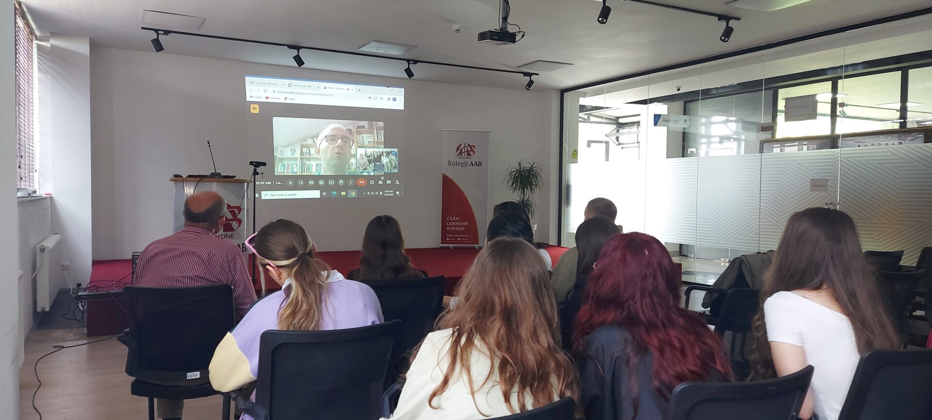 The professor from "St. Kliment Ohridski" University holds a lecture at AAB College