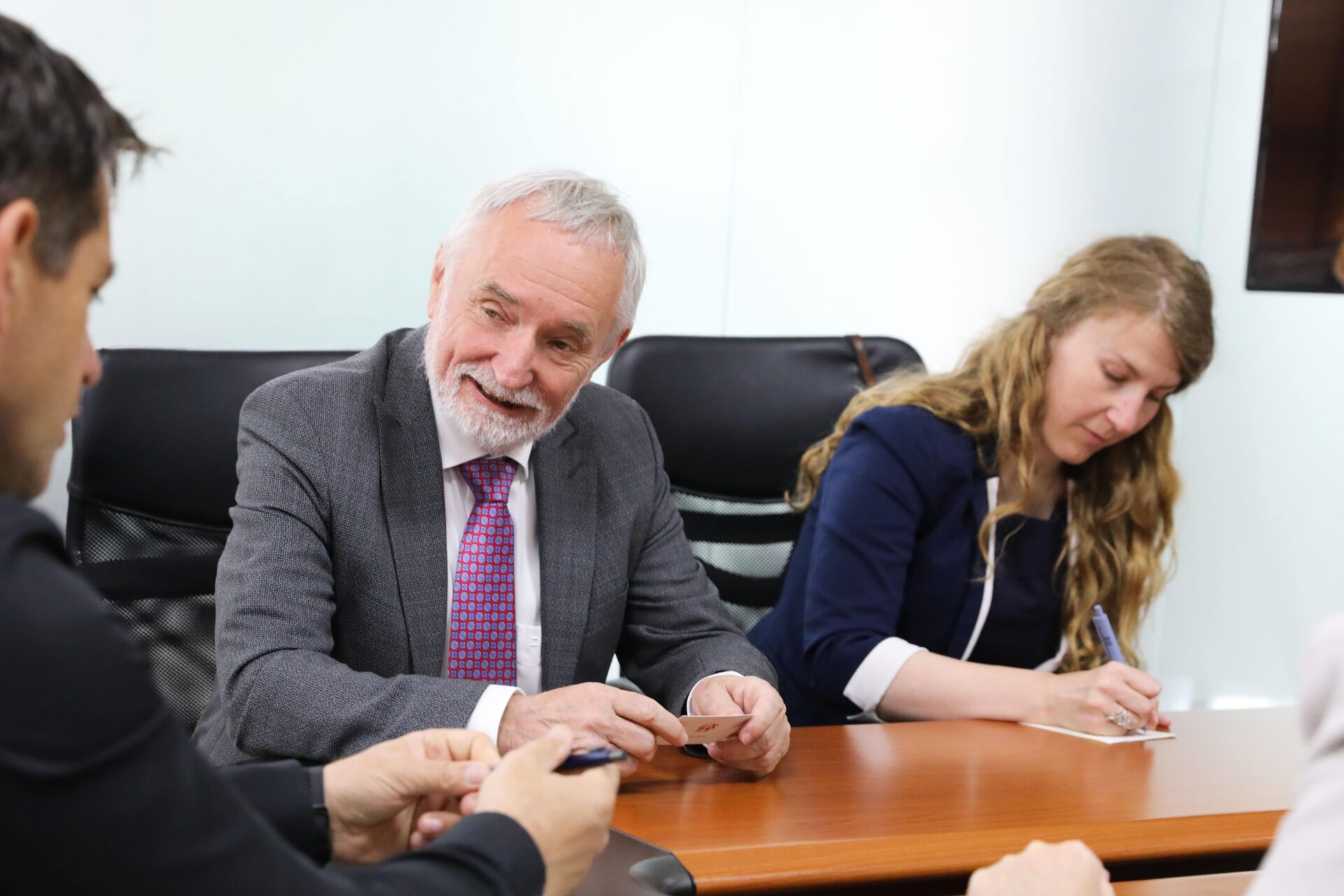 The Executive Director of the International Visegrad Fund holds meetings at the AAB College