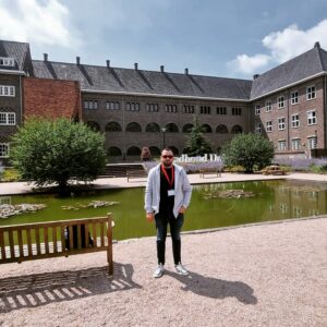 The professor of the Faculty of Computer Science participates in the training of Radboud University in the Netherlands