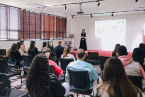 An information session is held for AAB College students about the GUSSEG summer school